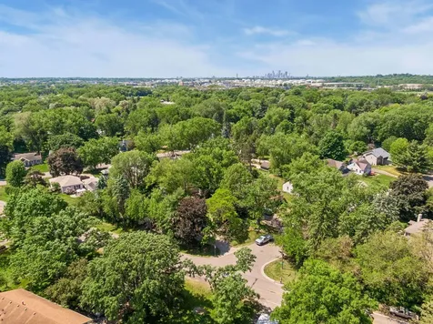 1866 Edgewater Avenue Arden Hills MN 55112