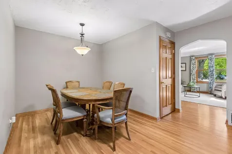 1866 Edgewater Avenue Arden Hills MN 55112