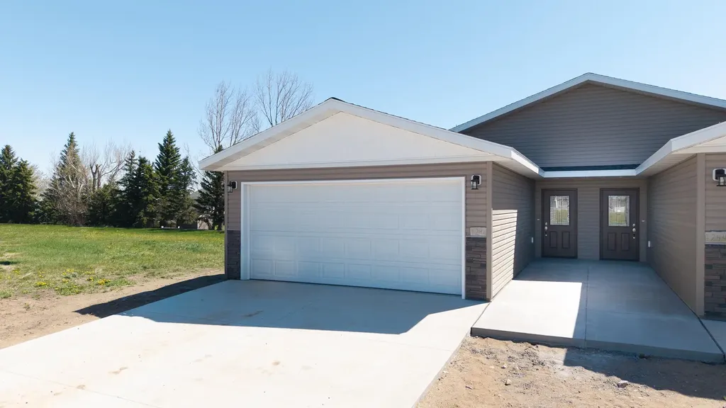 1246 4th Street NW Valley City ND 58072