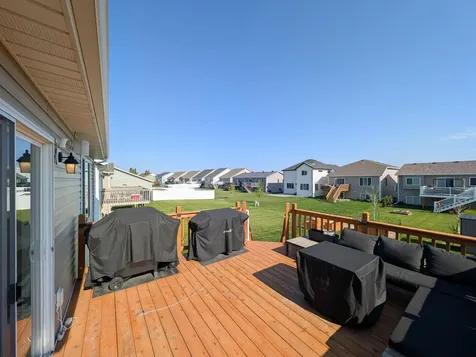 5817 57 Avenue S Fargo ND 58104