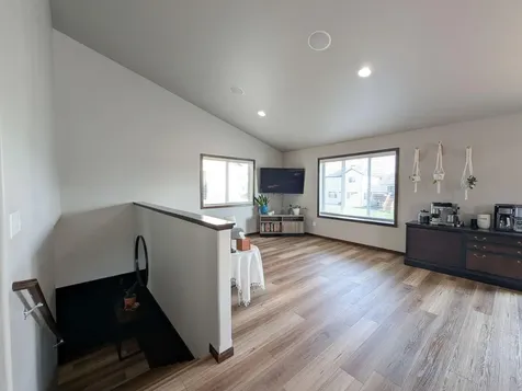 5817 57 Avenue S Fargo ND 58104