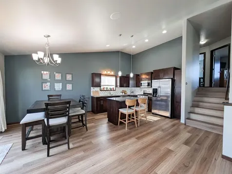 5817 57 Avenue S Fargo ND 58104