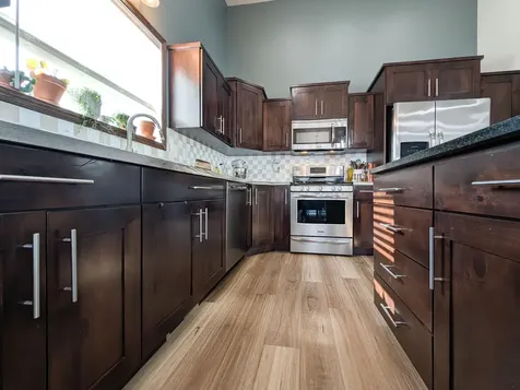 5817 57 Avenue S Fargo ND 58104