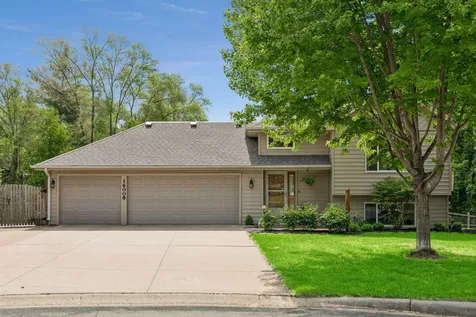 16008 Sheldon Avenue Eden Prairie MN 55344