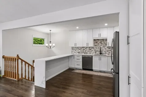 16008 Sheldon Avenue Eden Prairie MN 55344