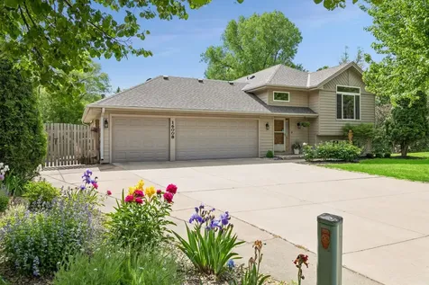 16008 Sheldon Avenue Eden Prairie MN 55344