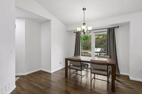 16008 Sheldon Avenue Eden Prairie MN 55344