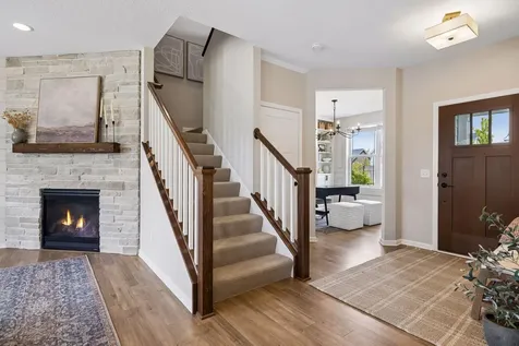2265 Creekview Drive Victoria MN 55386