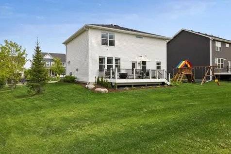 2265 Creekview Drive Victoria MN 55386