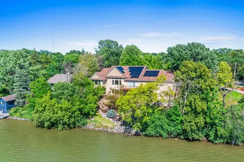 3447 Siems Court Arden Hills MN 55112