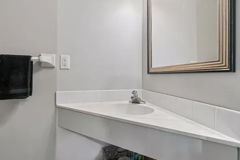 3640 Independence Avenue S Saint Louis Park MN 55426
