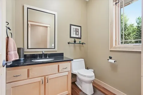 1415 Thelen Farm Trail Houlton WI 54082