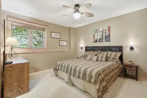 1415 Thelen Farm Trail Houlton WI 54082