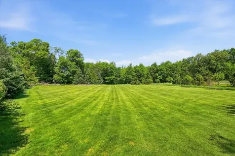 1415 Thelen Farm Trail Houlton WI 54082