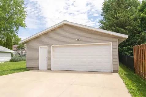 4914 25th Avenue NW Rochester MN 55901