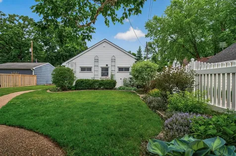 4820 Dowling Street Minneapolis MN 55406