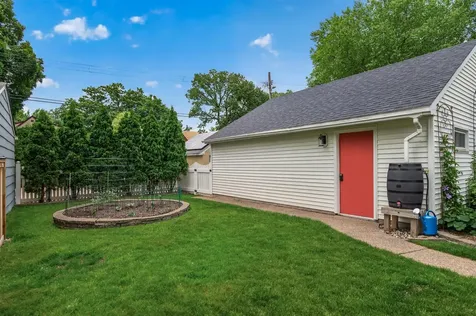 4820 Dowling Street Minneapolis MN 55406