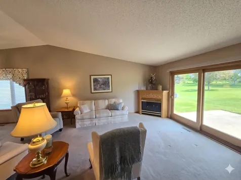2126 Vierling Drive E Shakopee MN 55379