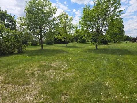 2126 Vierling Drive E Shakopee MN 55379
