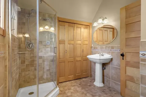 2116 Lincoln Avenue Saint Paul MN 55105