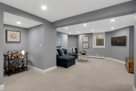 2116 Lincoln Avenue Saint Paul MN 55105