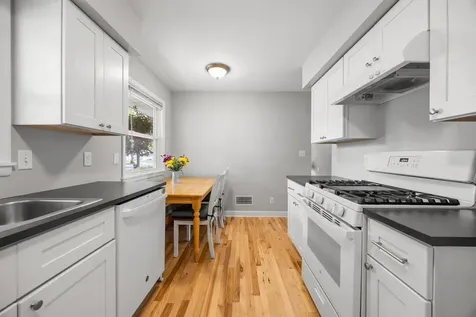157 Macarthur Street W South Saint Paul MN 55075