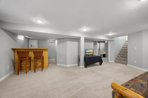 157 Macarthur Street W South Saint Paul MN 55075