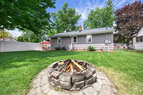 157 Macarthur Street W South Saint Paul MN 55075