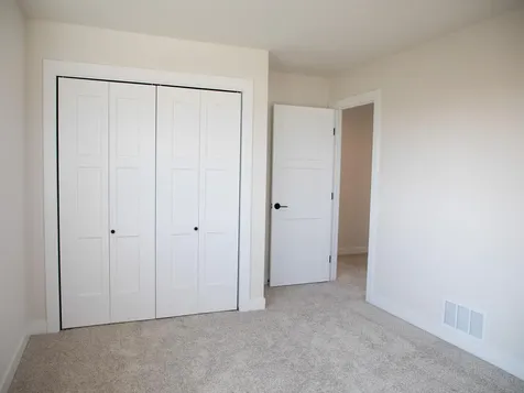 3606 Decorah Way S Fargo ND 58104