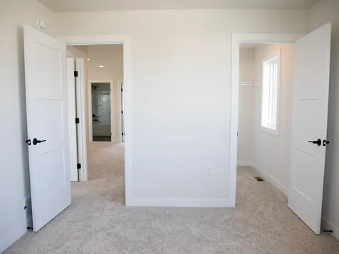 3606 Decorah Way S Fargo ND 58104