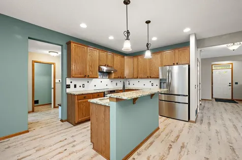 11301 69th Street NE Albertville MN 55301
