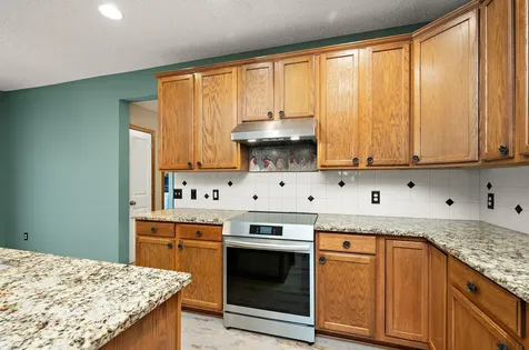 11301 69th Street NE Albertville MN 55301