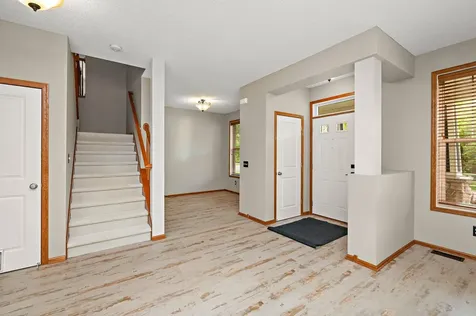 11301 69th Street NE Albertville MN 55301