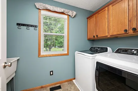 11301 69th Street NE Albertville MN 55301
