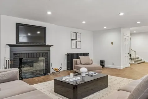 1122 Mount Curve Avenue Minneapolis MN 55403