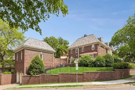 1122 Mount Curve Avenue Minneapolis MN 55403