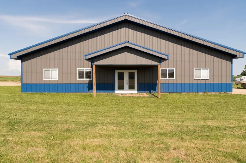 860 Gaylord Avenue Mondovi WI 54755