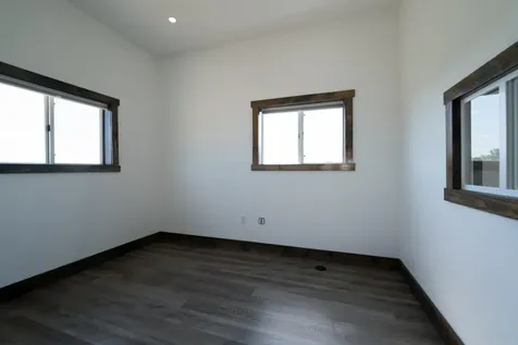 860 Gaylord Avenue Mondovi WI 54755
