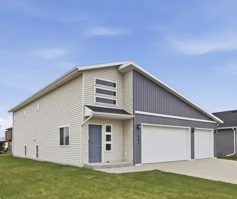 701 Albert Drive W West Fargo ND 58078