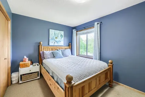 10538 Scott Avenue N Brooklyn Park MN 55443