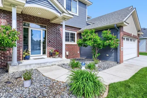 10538 Scott Avenue N Brooklyn Park MN 55443
