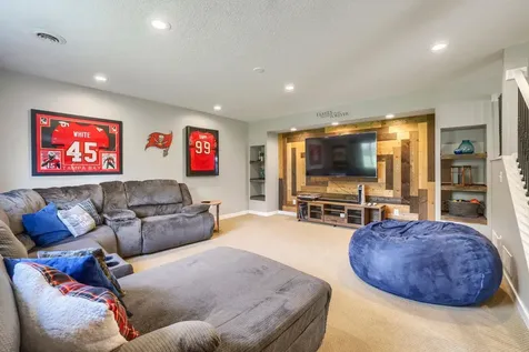 10538 Scott Avenue N Brooklyn Park MN 55443