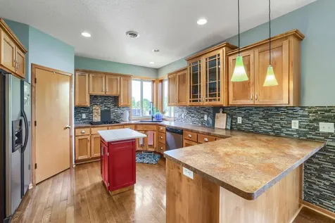 10538 Scott Avenue N Brooklyn Park MN 55443