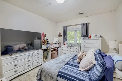 2850 Cedar Avenue S Minneapolis MN 55407