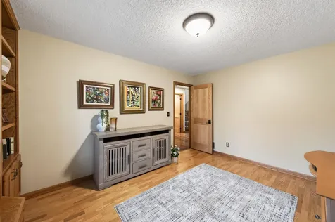 263 Lily Pond Lane Vadnais Heights MN 55127