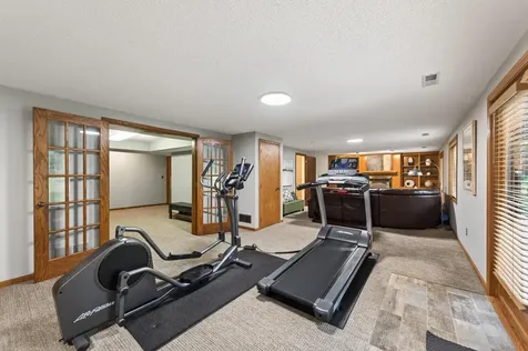 263 Lily Pond Lane Vadnais Heights MN 55127