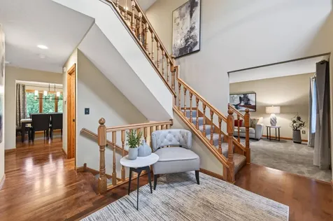263 Lily Pond Lane Vadnais Heights MN 55127