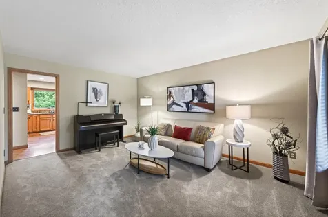 263 Lily Pond Lane Vadnais Heights MN 55127