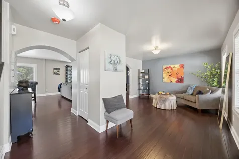 7891 Claiborne Lane Inver Grove Heights MN 55076