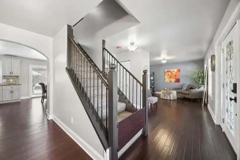 7891 Claiborne Lane Inver Grove Heights MN 55076